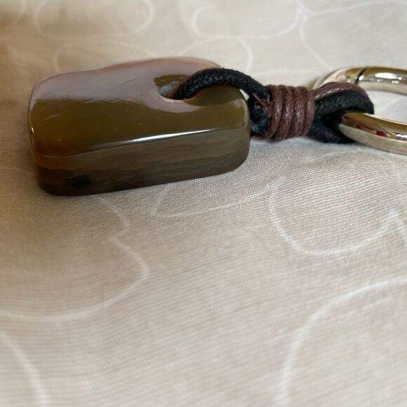 NEW Eco-Friendly Key Chain Handmade South American Artisans Unisex Neutral Gift - Picture 10 of 12